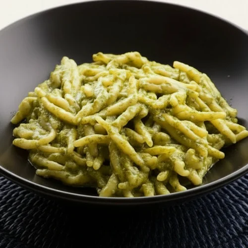 Strozzapreti Pesto